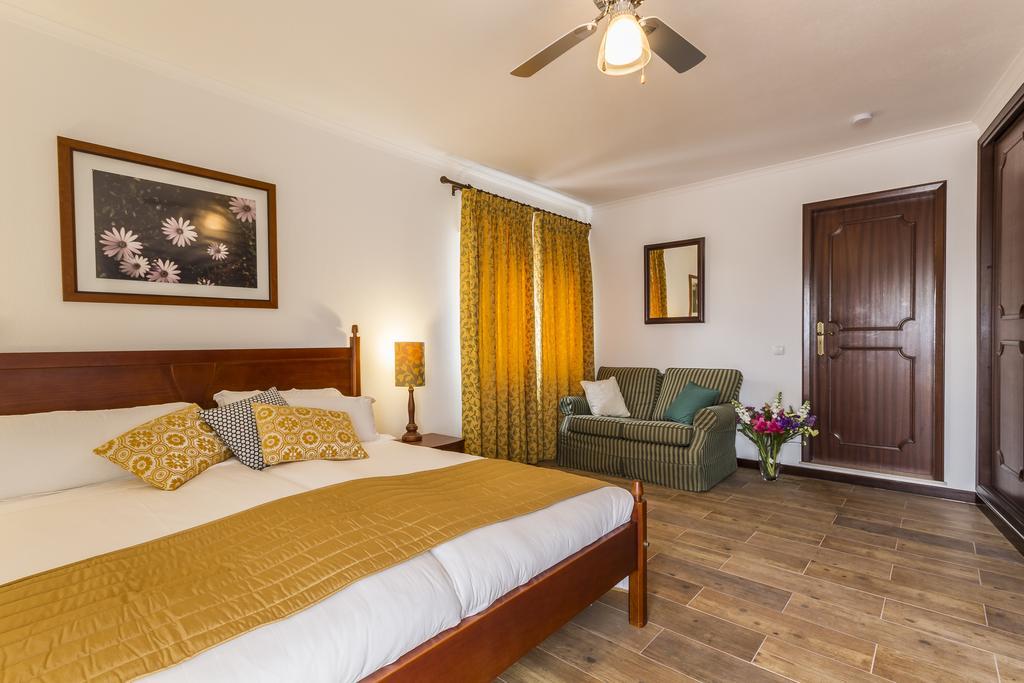 Hôtel Holiday Lagos Chambre photo