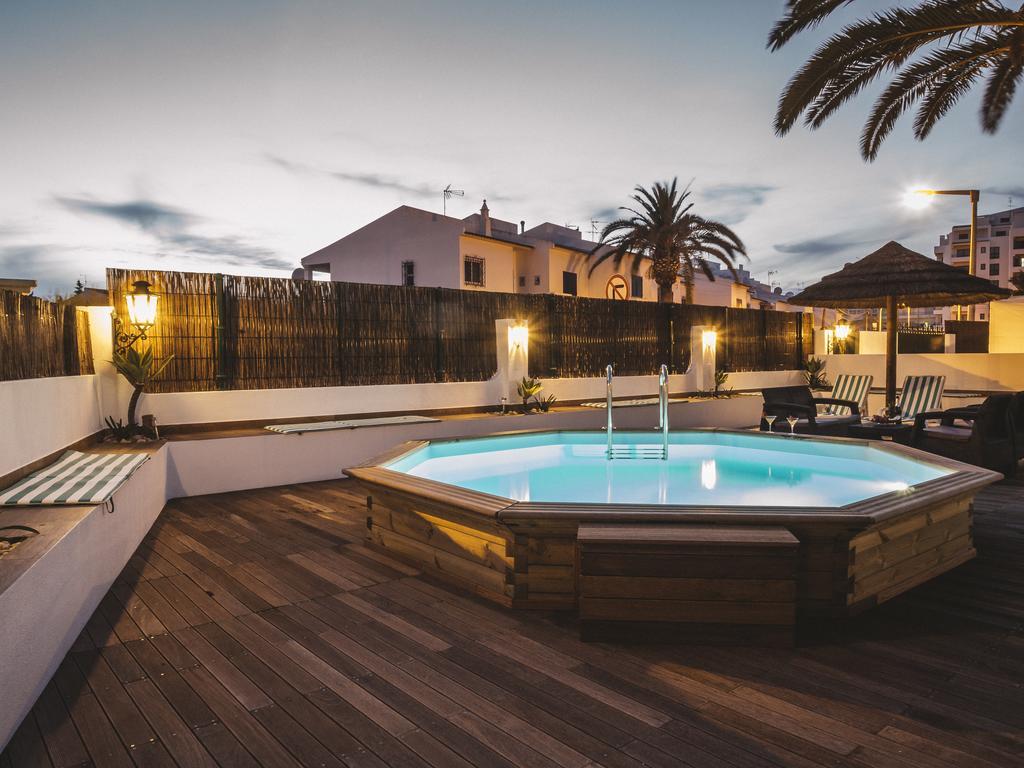 Hôtel Holiday Lagos Extérieur photo